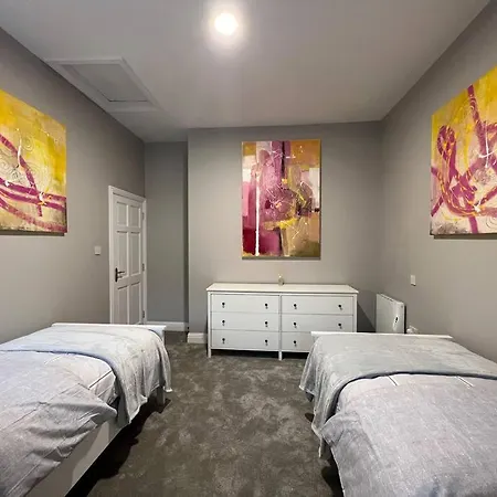 بيت للعطل “the Art House 6” Galway, Woodquay غالواي