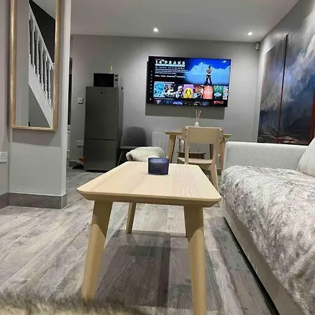 “the Art House 6” Galway, Woodquay غالواي