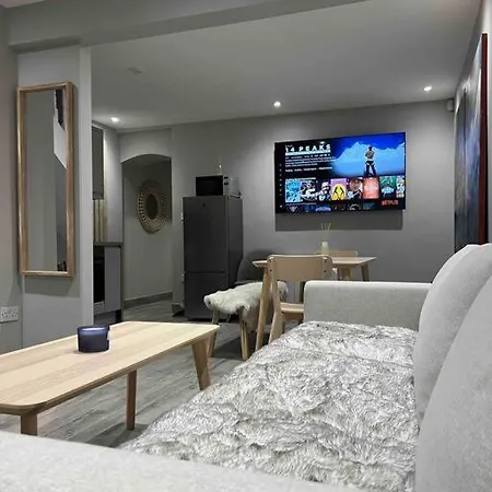 “the Art House 6” Galway, Woodquay