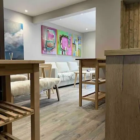 Holiday home “the Art House 6” Galway, Woodquay *
